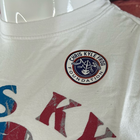 Affliction Men's Short Sleeve Graphic T-shirt - White / Red -Size: M / L - NWT - Picture 3 of 10